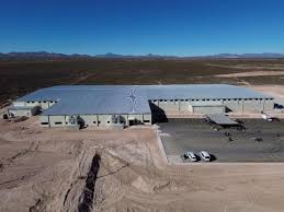 Vista aérea planta Mainland Headwear — estructura metálica nearshore, Sonora