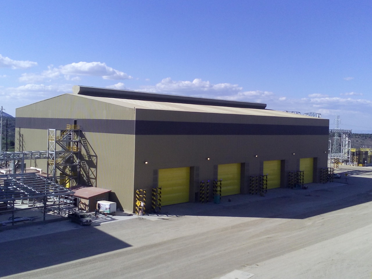 Talleres de mantenimiento minero Buenavista del Cobre — nave terminada en Cananea, Sonora